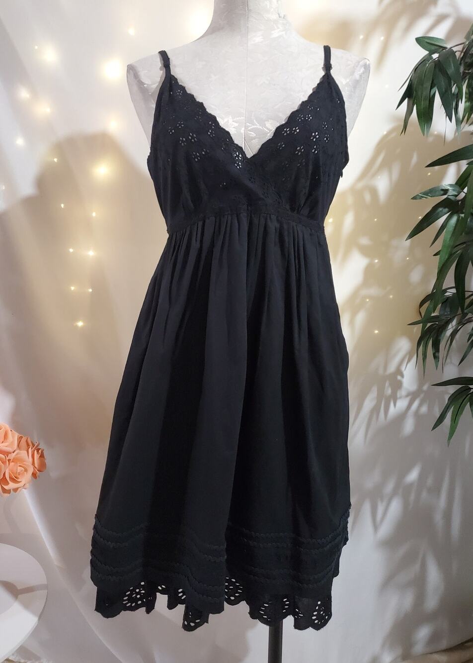Vtg Y2K Sugar 17 Eyelet Lace Tiered Babydoll Tieback Dress Size L Black Coquette